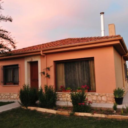 Villa El Jardin de Manuela Santibanez del Val Exterior foto