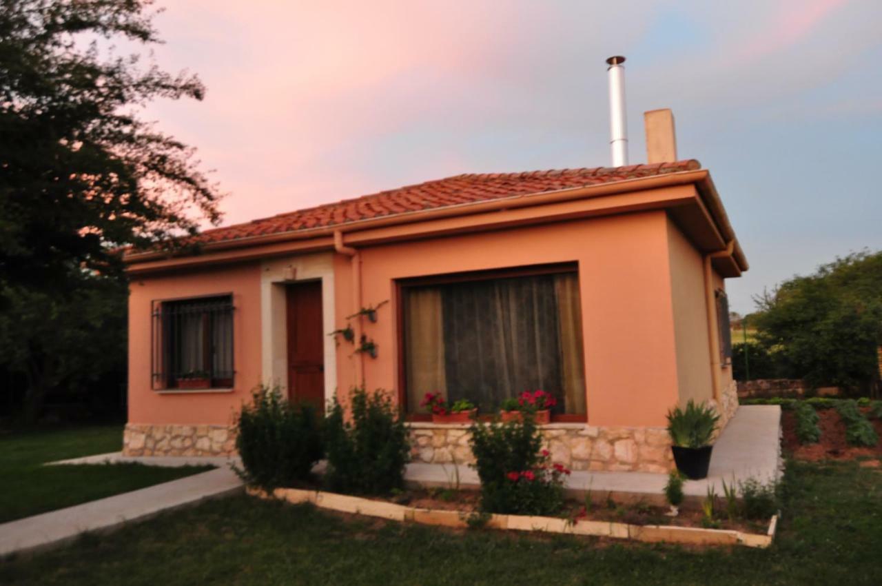 Villa El Jardin de Manuela Santibanez del Val Exterior foto