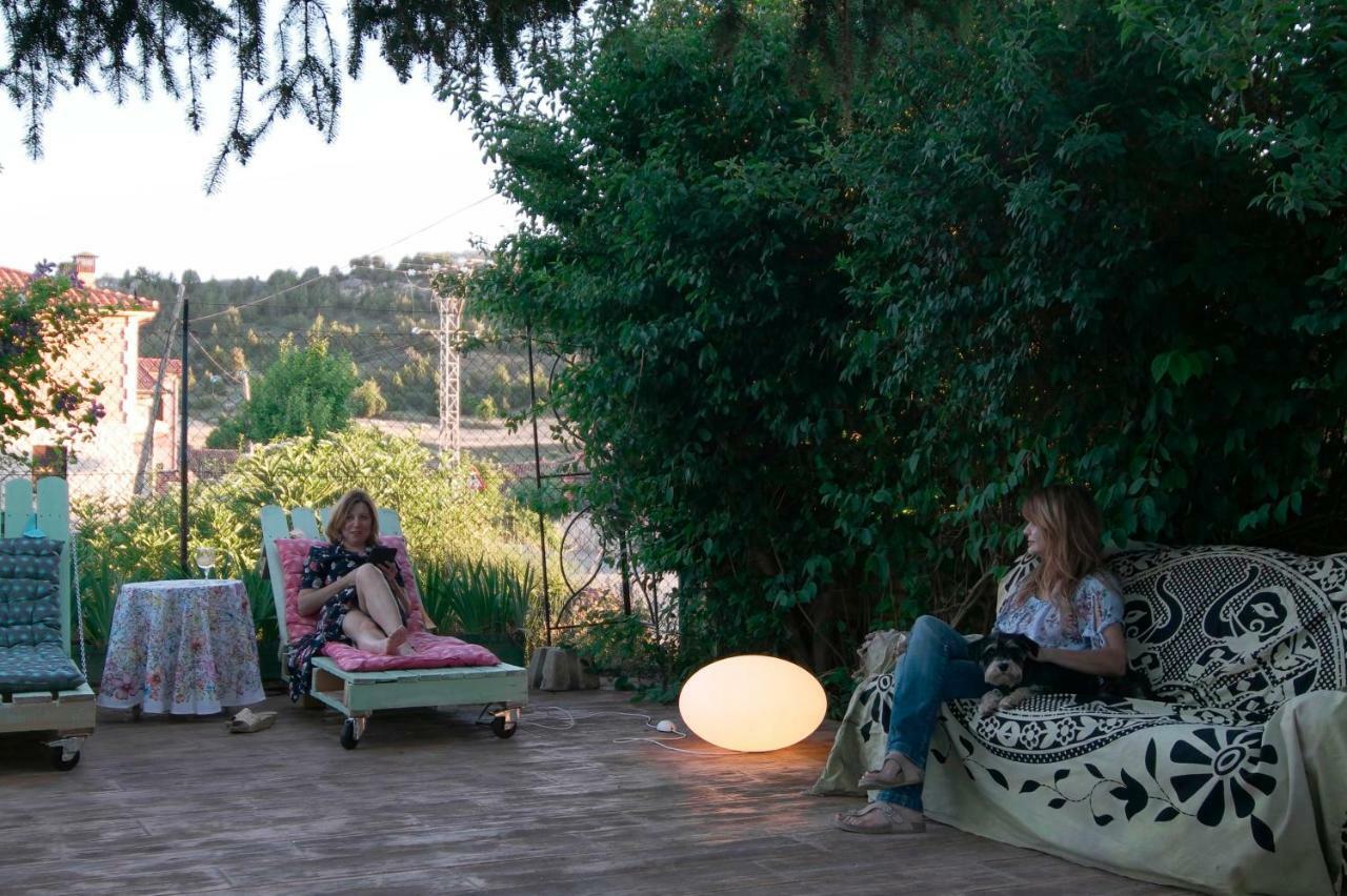 Villa El Jardin de Manuela Santibanez del Val Exterior foto
